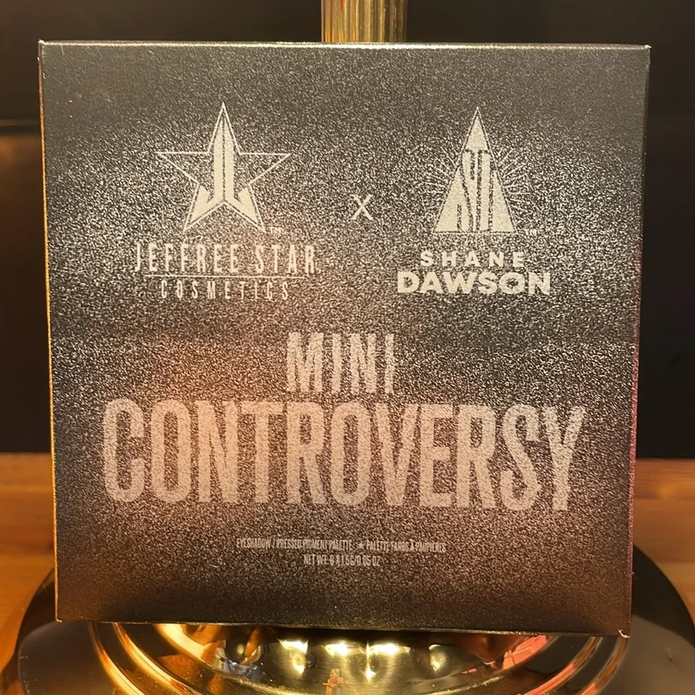 Jeffree Star nwt authentic